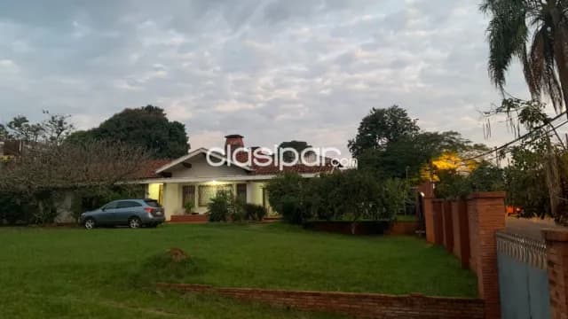Casa en el centro de Encarnación cod 2946 — foto 4