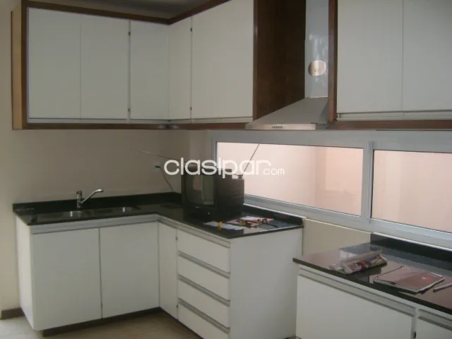 Mburucuyá prox. 1er pdte: Impecable dúplex minimalista, 3 dormit, jardín, piscina, foto 5