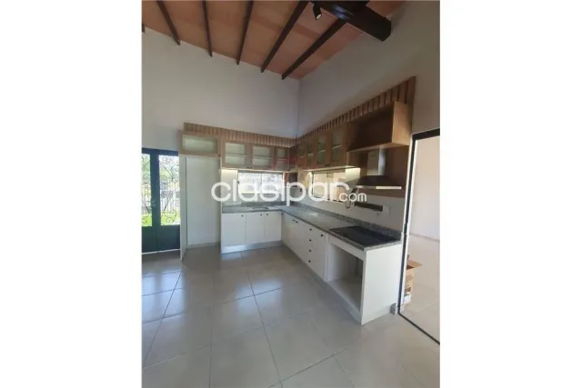 Casa - Venta - Paraguay Cordillera San Bernardino VENDO HERMOSA CASA A ESTRENAR EN SAN BER, foto 3