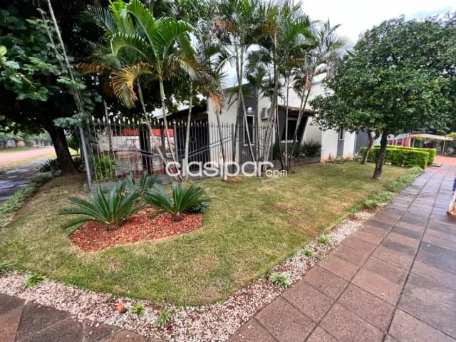 Remato hermosa casa en San Lorenzo a 1 cuadra de asfalto excelente ubicacion en esquina, foto 4