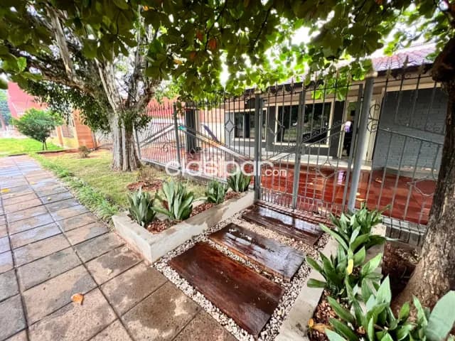 Remato hermosa casa en San Lorenzo a 1 cuadra de asfalto excelente ubicacion en esquina, foto 3