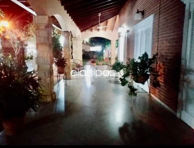 Hermosa residencia en el barrio sajonia — foto 5