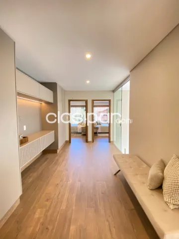 Mburucuyá estreno: Lujosa residencia, amplios ambientes, 4 suites, jardín, piscina — foto 4