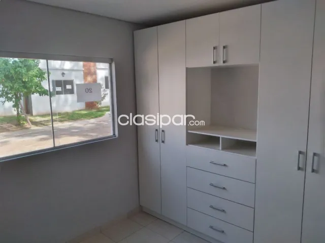 Casa en barrio cerrado en Luque laurety de dos dormit, foto 3