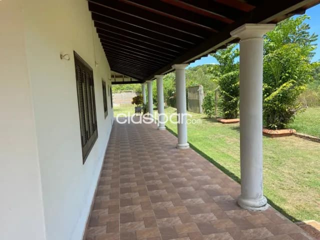 Casa con piscina en piribebuy, foto 4