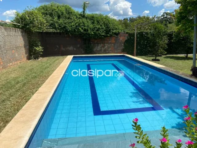 Casa con piscina en piribebuy, foto 2