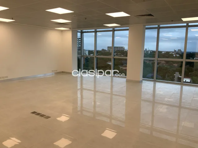Oficina Corporativa 38m2 en el Edificio SkyPark, Bo. Las Lomas — foto 5
