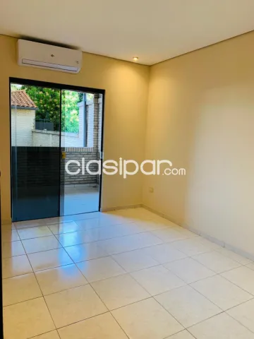 Mcal. Estigarribia – identificaciones: 300 m2, 3 dormit, amplios ambientes, jardín, piscin, foto 4