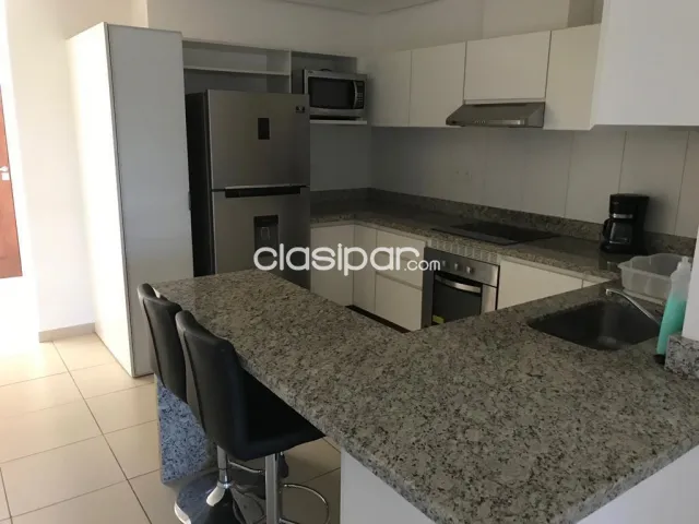 Se Alquila Departamento Amoblado y Equipado en Asunción, B° Mburucuya — foto 3