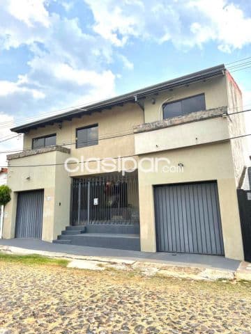 Lambare, oportunidad! 360m2, magnifica residencia, 5 dormit, jardín, piscina, 170.000 usd