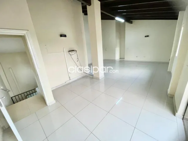 Lambare, oportunidad! 360m2, magnifica residencia, 5 dormit, jardín, piscina, 170.000 usd, foto 3