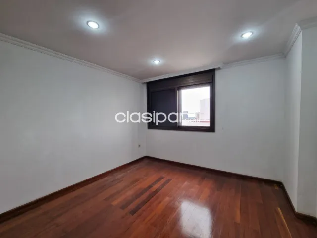 Ed. Asturias: 235 m2, lujoso depto, 4 dormit, pisos parquet, climatizado, garaje, piscina — foto 5