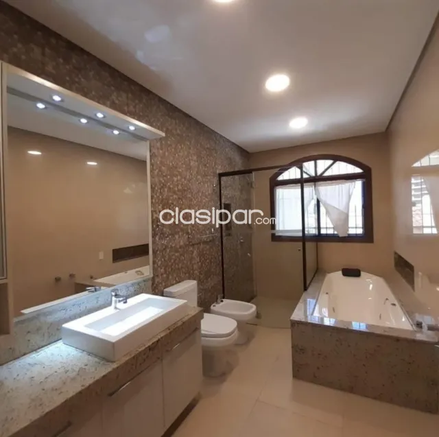 o Alquilo Hermosa Casa de 3 Suites en el Barrio Manora - CLHO6009373 — foto 3