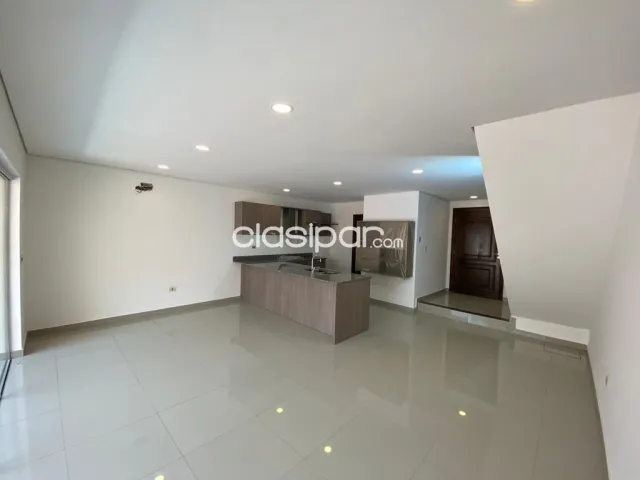 Duplex a estrenar en la zona del yacht, foto 4