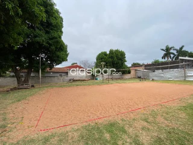 En venta amplio terreno en Lambaré, Barrio San Rafael. EN ESQUINA, foto 2