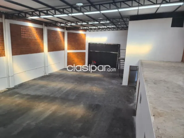 San Lorenzo: Tinglado 360 m2 + salón + vivienda, impecable, multiuso, 12.000.000 gs — foto 4