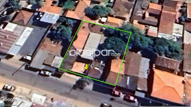 Terreno/propiedad de 747 m2 sobre asfalto z/comercial cuarto barrio Luque cod: V0283