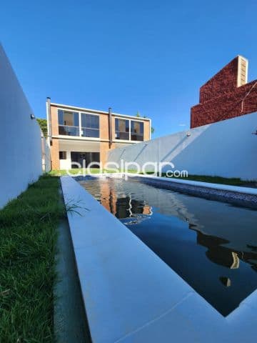 Duplex en Luque Loma Merlo