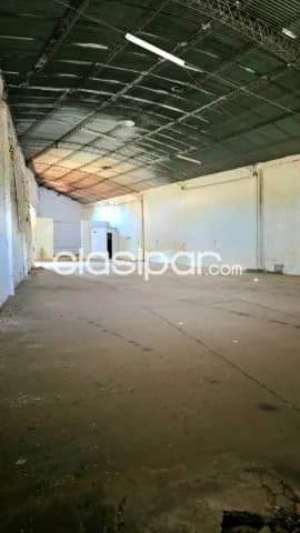 Prox. Terminal, luisito: Deposito comercial, 400 m2, p/ mercaderías, tinglado, etc, foto 4