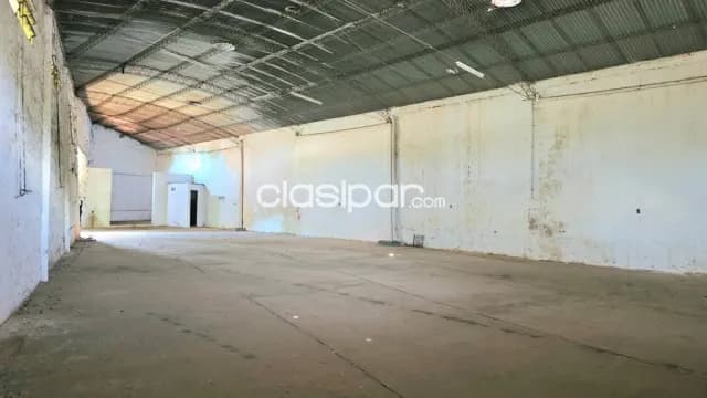 Prox. Terminal, luisito: Deposito comercial, 400 m2, p/ mercaderías, tinglado, etc, foto 5