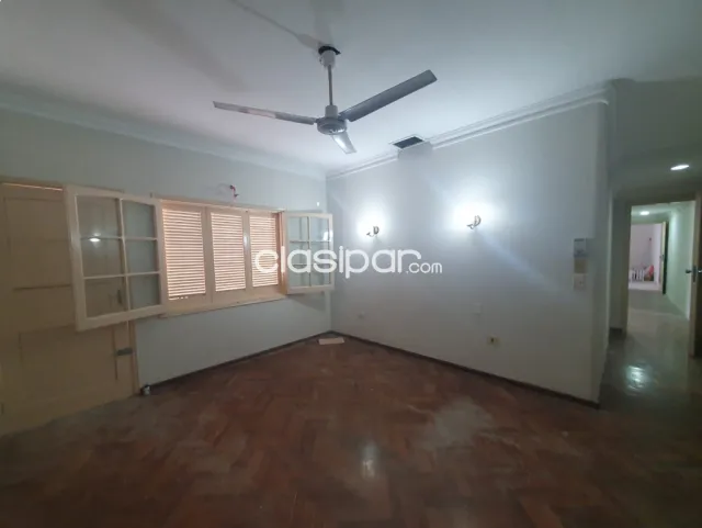 Dos casas en una, a cuadras de las costaneras de Asunción, foto 2