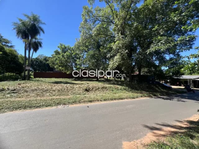 Dos terrenos en esquina sobre moisés bertoni San Lorenzo ‼️, foto 2