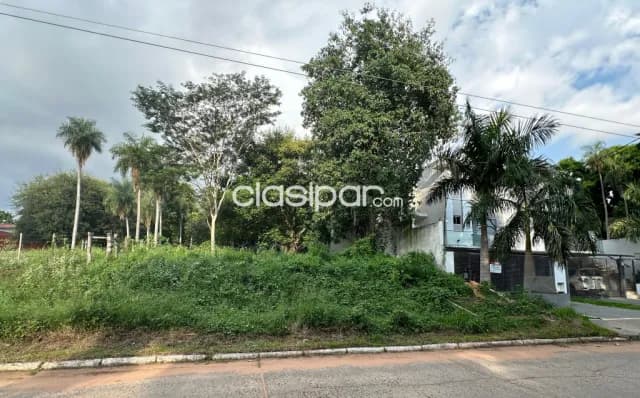 En venta amplio terreno sobre avda del yacht — foto 4