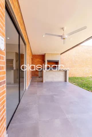 Casa a estrenar en Luque — foto 3
