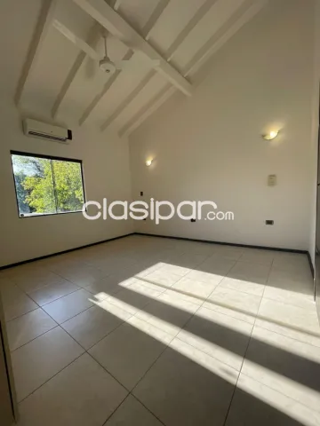 Mburucuya: Elegante residencia, 3 suites, jardín, piscina, bella!! – 2.100 usd — foto 5