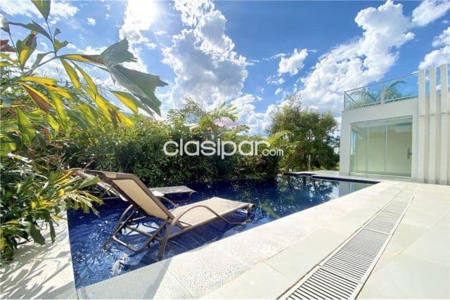 Casa - Venta - Paraguay Cordillera San Bernardino VENDO HERMOSA RESIDENCIA EN SUNSET HILLS