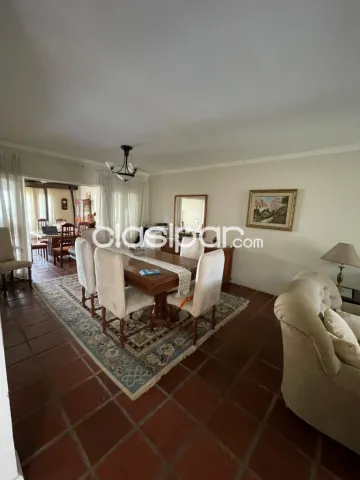 Mburucuyá: Elegante residencia, 2 suites + 2 dormit, quincho, jardín, piscina, 340.000 usd, foto 4