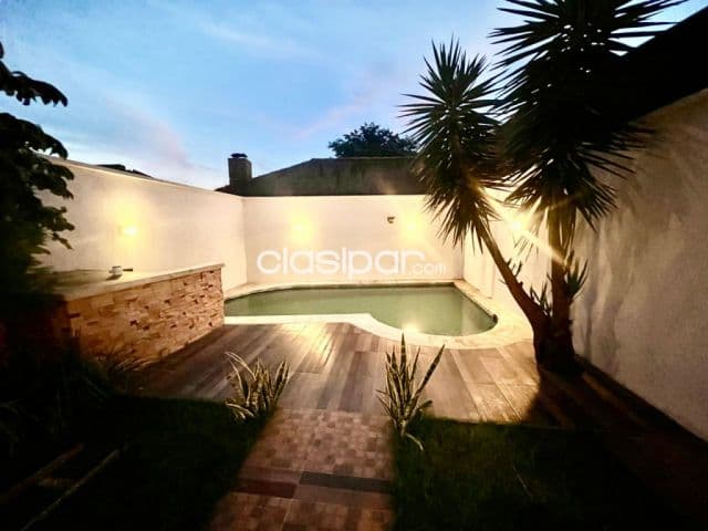 Duplex en Luque - tercer barrio — foto 1