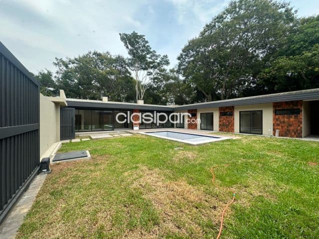 Hermosa casa a estrenar en San Bernardino — foto principal