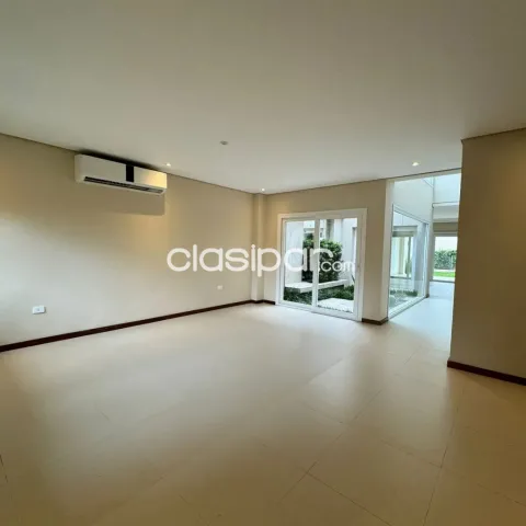 Casa De 3 dormitorios con piscina en barrio Manora — foto 4