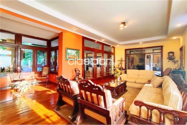 Residencia ideal para embajadas u oficinas, con piscina, parrilla y balcon, foto 2