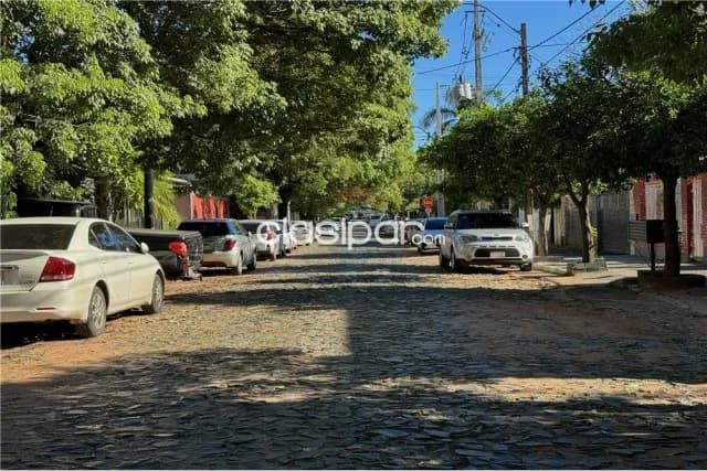 Potencial terreno para inversión de 350 m2 a dos cuadras de república argentina, foto 3