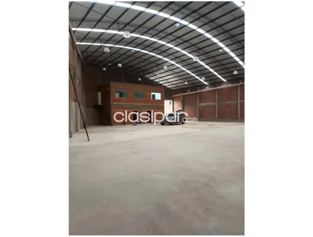San Lorenzo, 800m2, impecable deposito deposito industrial, p/ empresas, 15.000.000 gs, foto 2