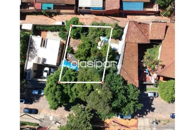 Terreno de 193 m2 con construcción a demoler y salida a dos calles, foto 3