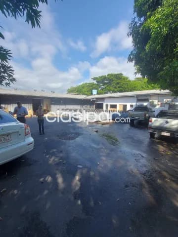 Gran Propiedad de 1.620 m2, Zona UCA - CLLA6088429, foto 2