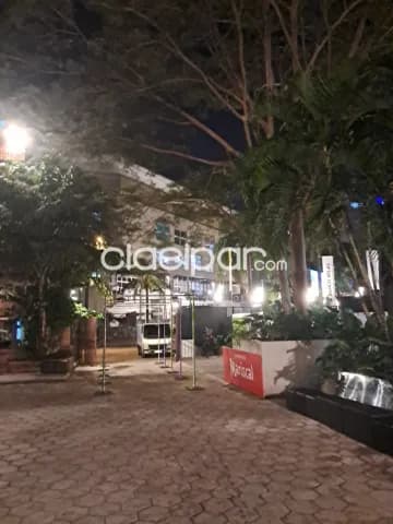 Villa Morra elegante esquina: Oficinas premium, superficies a convenir, parking infinito — foto 4