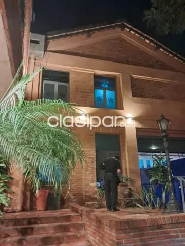 Villa Morra elegante esquina: Oficinas premium, superficies a convenir, parking infinito — foto 5