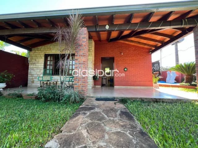 En venta amplia y luminosa residencia en San Lorenzo, bo. San isidro !! — foto 3