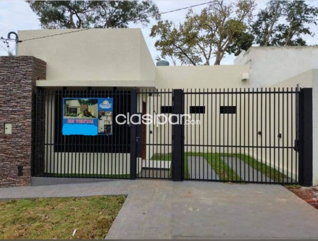 casa estilo minimaliesta a pasos de la playa Mbo´i Ka´e: 2 habitaciones y 2 baños