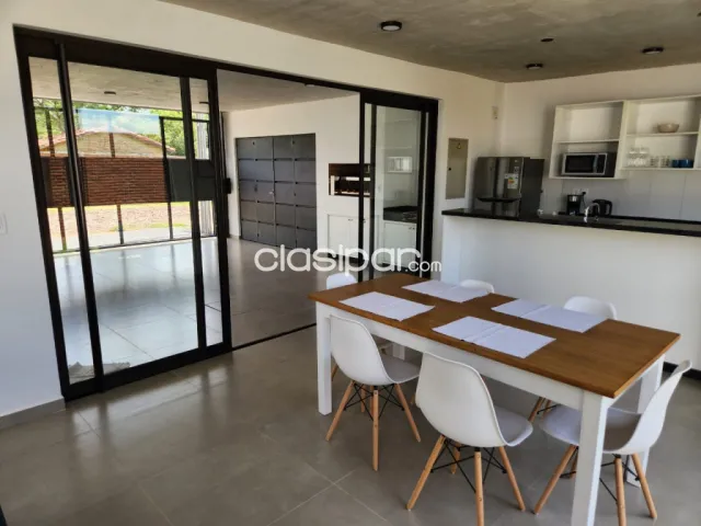 dúplex en el barrio María Auxiliadora, Encarnación: 3 habitaciones y 3 baños, foto 4