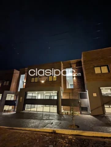 dúplex en el barrio María Auxiliadora, Encarnación: 3 habitaciones y 3 baños, foto 4