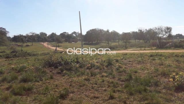 Amplio terreno a 500m de la ruta py02