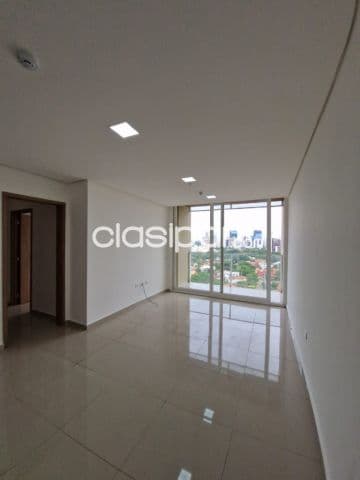 Oportunidad para inversión! Vendo departamento de 2 dormitorios c/ 2 cocheras en Mburucuyá