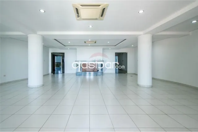 Unico edificio al lado del yacht y golf club c/ mejor vista al rio py ideal p/todoo — foto 5