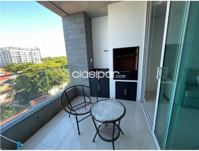Salón comercial en el centro de Luque cod 1619 — foto 4