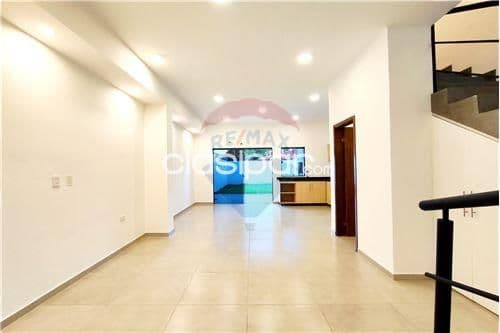 Duplex a estrenar en Luque!!